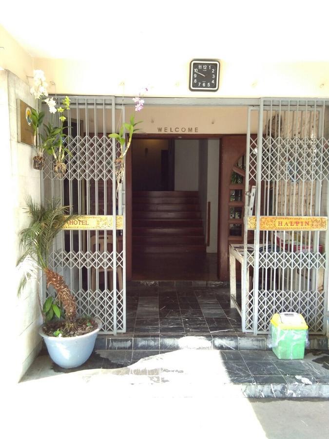Hotel Halpin Yangon Ngoại thất bức ảnh