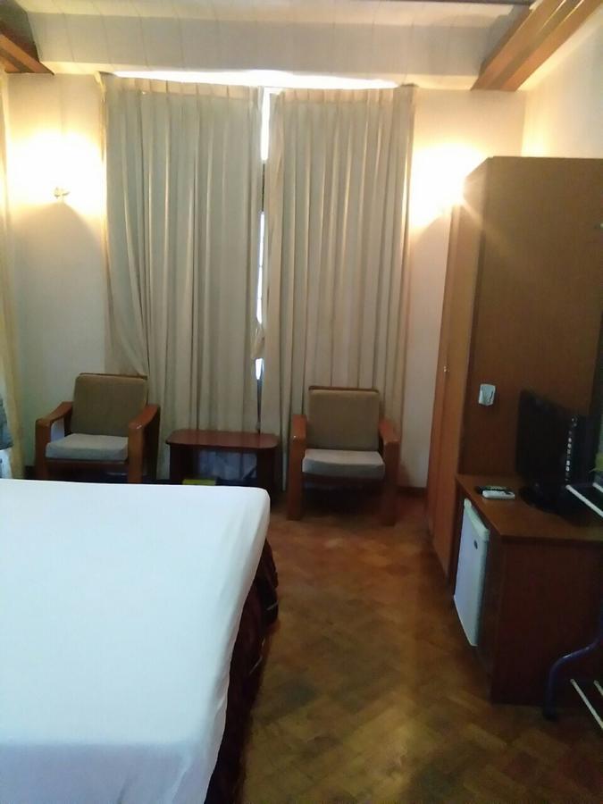 Hotel Halpin Yangon Ngoại thất bức ảnh