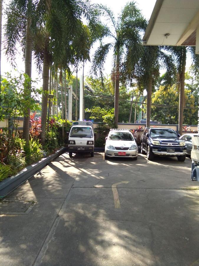 Hotel Halpin Yangon Ngoại thất bức ảnh